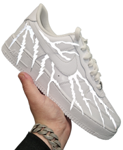 Carica l'immagine nel visualizzatore di Gallery, AF1- Reflective