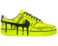 Carica l'immagine nel visualizzatore di Gallery, Court- Drip Comics