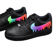 Lade das Bild in den Galerie-Viewer, AF1 – Schwarzer Regenbogen