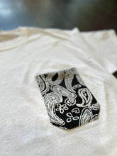 Lade das Bild in den Galerie-Viewer, Soho Bandana T-Shirt