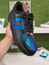 Carica l&#39;immagine nel visualizzatore di Gallery, AF1 Black - Python
