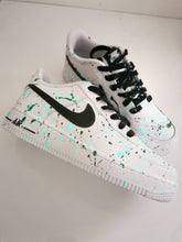 Carica l&#39;immagine nel visualizzatore di Gallery, AF1 - Splatter Tiffany
