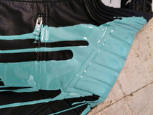 Lade das Bild in den Galerie-Viewer, Öko-Lederjacke - Splash
