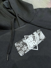 Lade das Bild in den Galerie-Viewer, Hoodie Soho Boxlogo Bandana 
