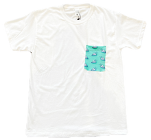 Lade das Bild in den Galerie-Viewer, Soho Papierflugzeug-T-Shirt
